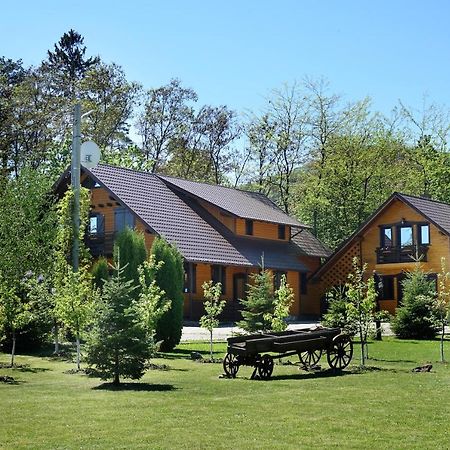 Cabana Paradisul Verde Neamt Targu Neamt Exterior foto